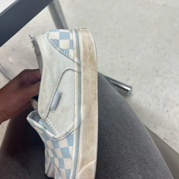 Checkered vans - Picture 3 of 4